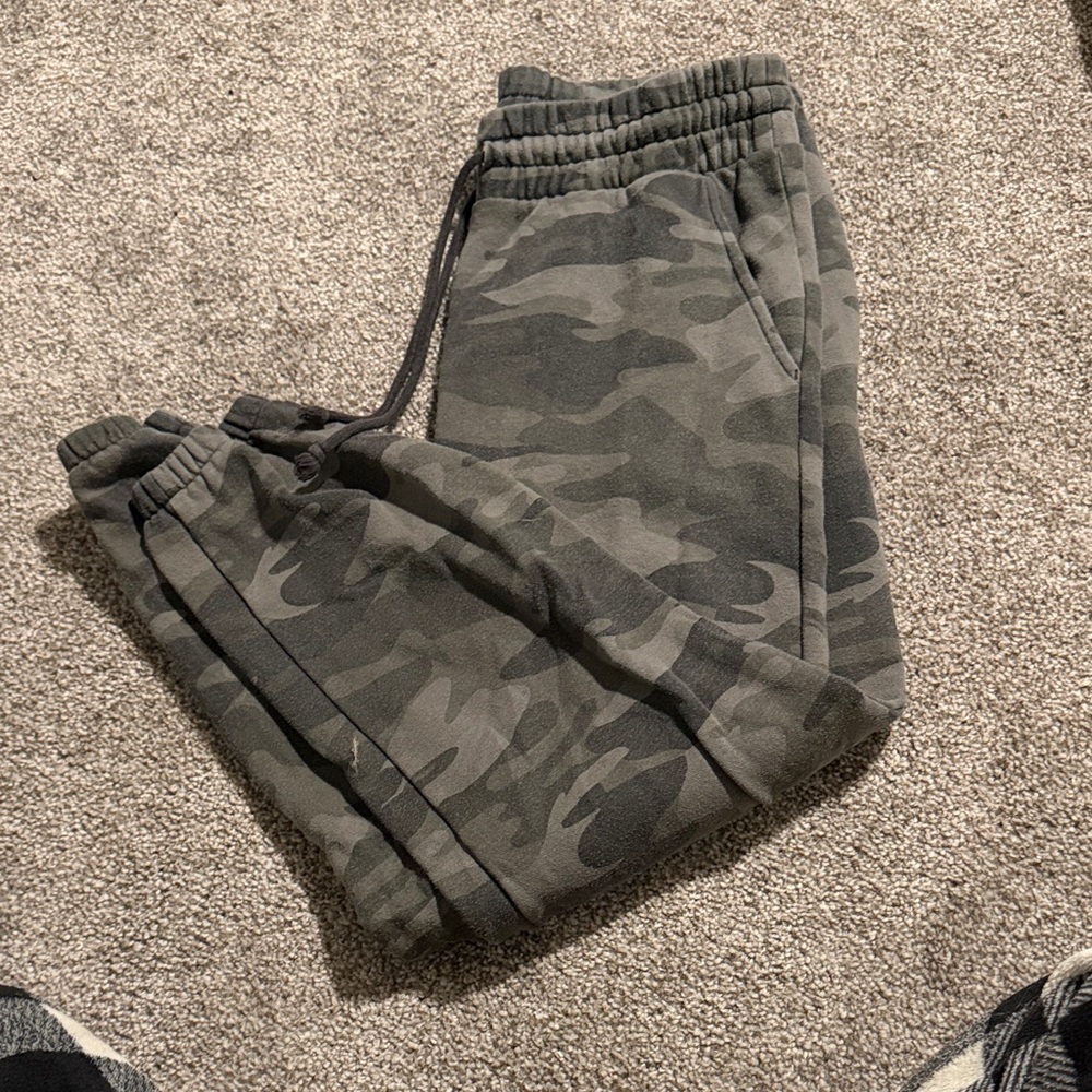 Wild Fable Camouflage Jogger Pants